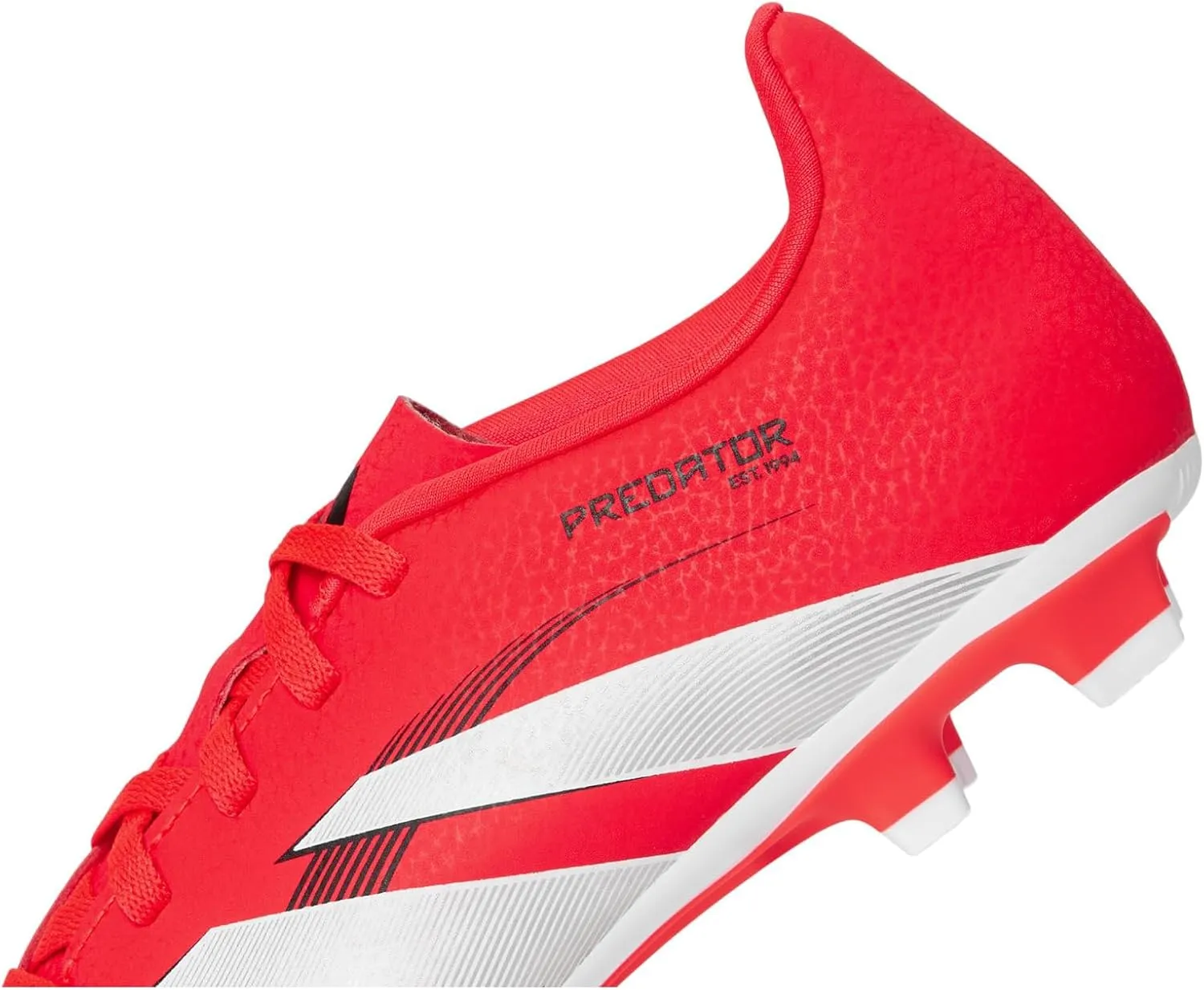 adidas Unisex-Child Club Predator Firm Multi Ground Sneaker