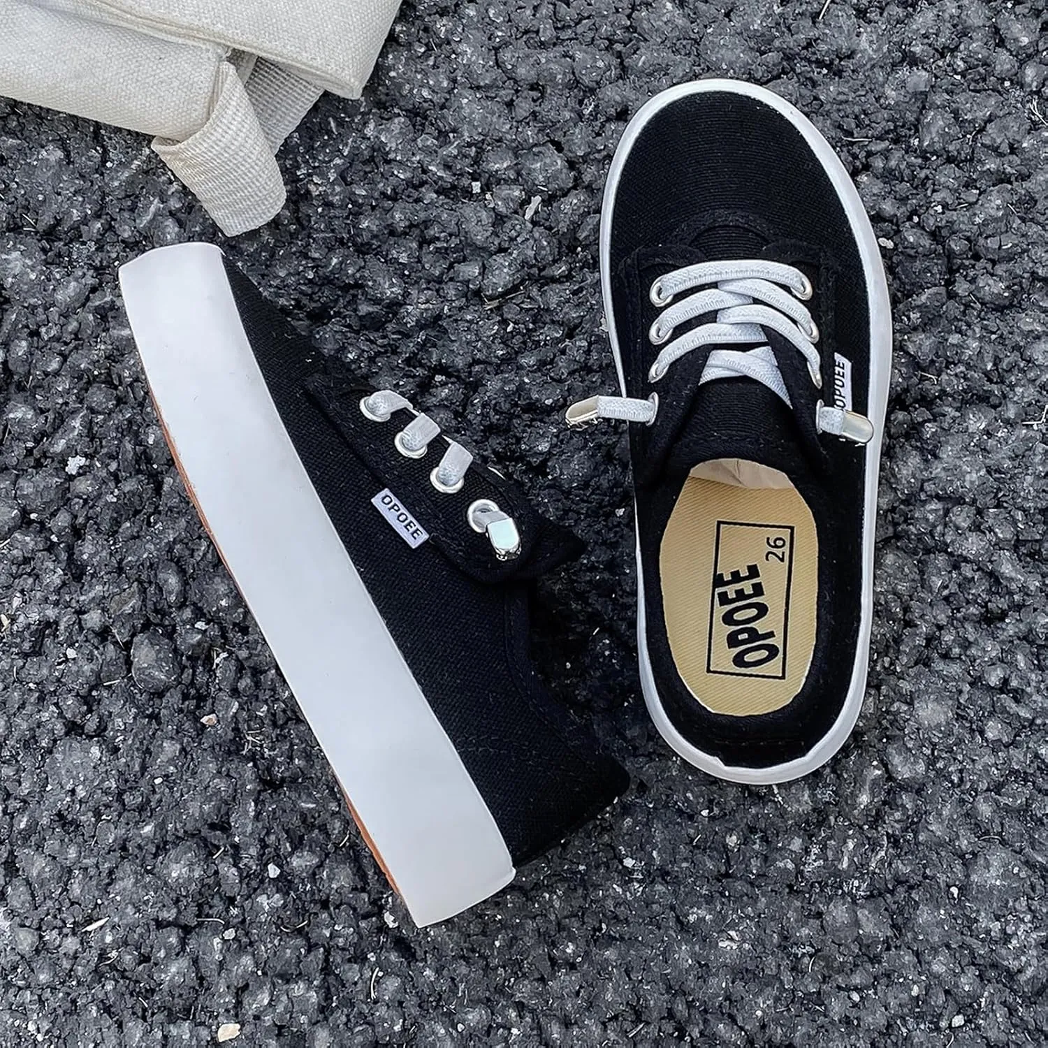 Boys and Girls, Low Cut Children's Canvas Shoes, Wide Fitting Lazy Skateboard Shoes