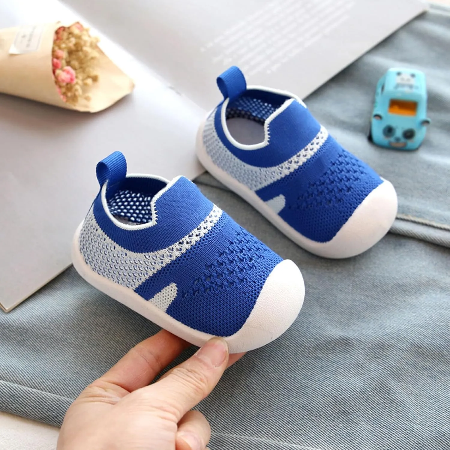 Girls Boys Leisure Shoes Mesh Soft Bottom Breathable Slip On Sport Shoes Socks Shoes Little Girls Shoes