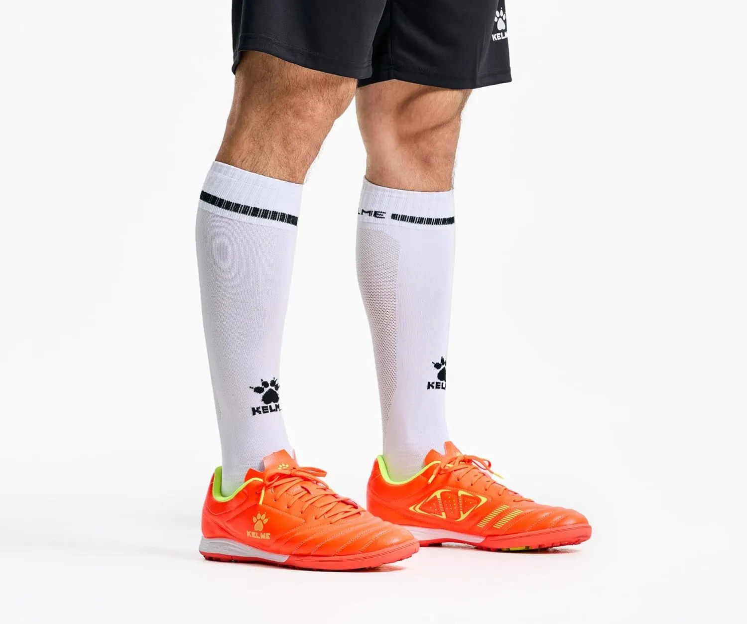 KELME Men Indoor Turf Soccer Shoe, Arch Support Soccer Cleats, Performance Futsal Sneaker