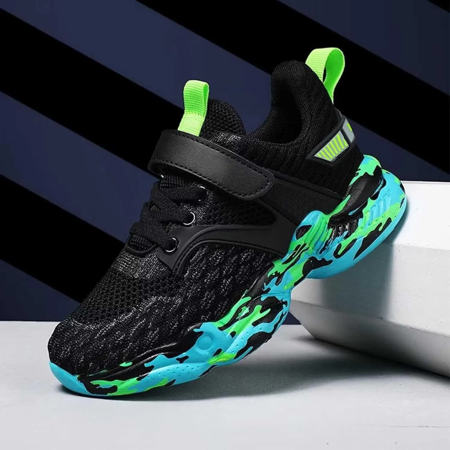 Kids Basketball Shoes Girls Lightweight Athletic Running Shoes Breathable School Sports Shoes Sneakers for Boys