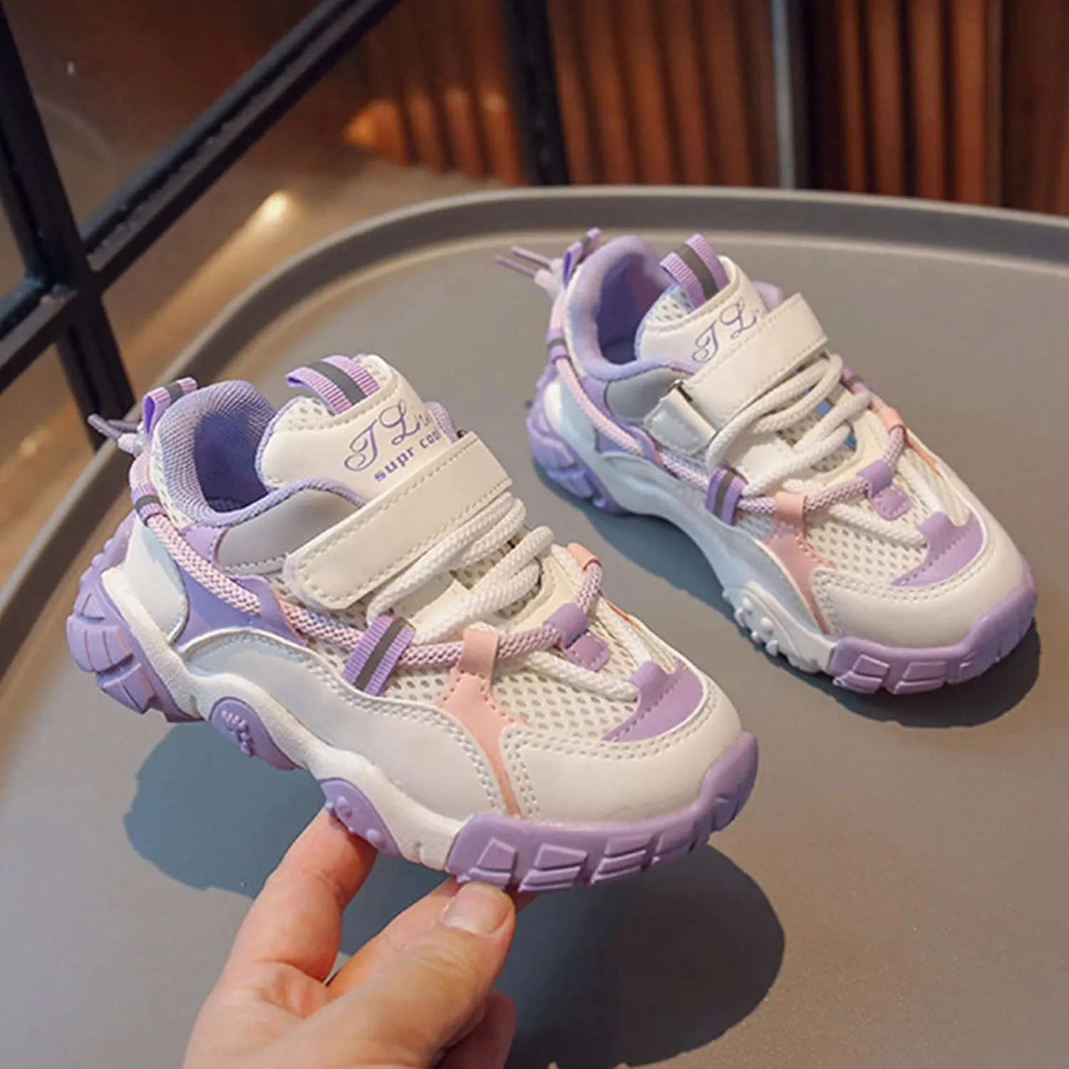 Kids Sneakers Boys Girls Lace-up Tennis Shoes Unisex-Child Lightweight Breathable Walking Running Tennie Shoes