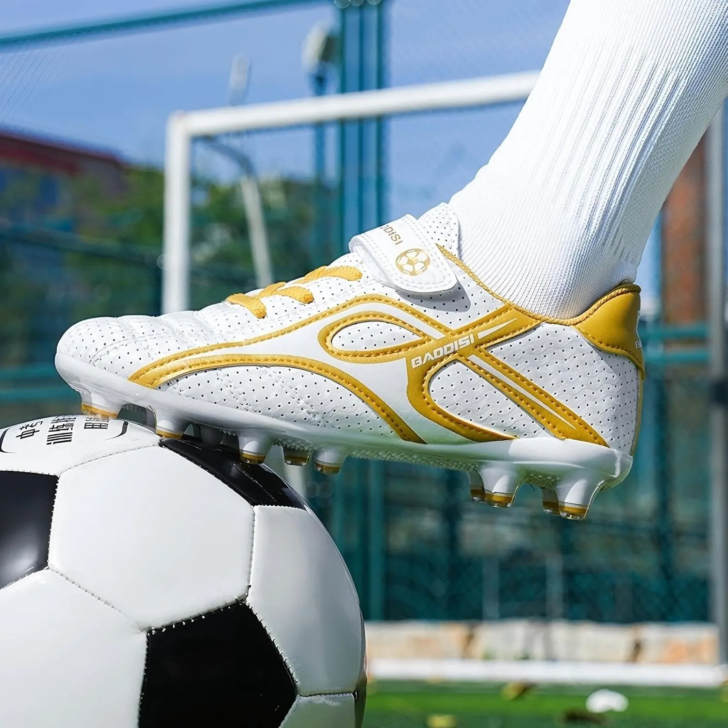 Kids Soccer Cleats Boys Girls Football Shoes Athletic Outdoor Soccer Sneakers