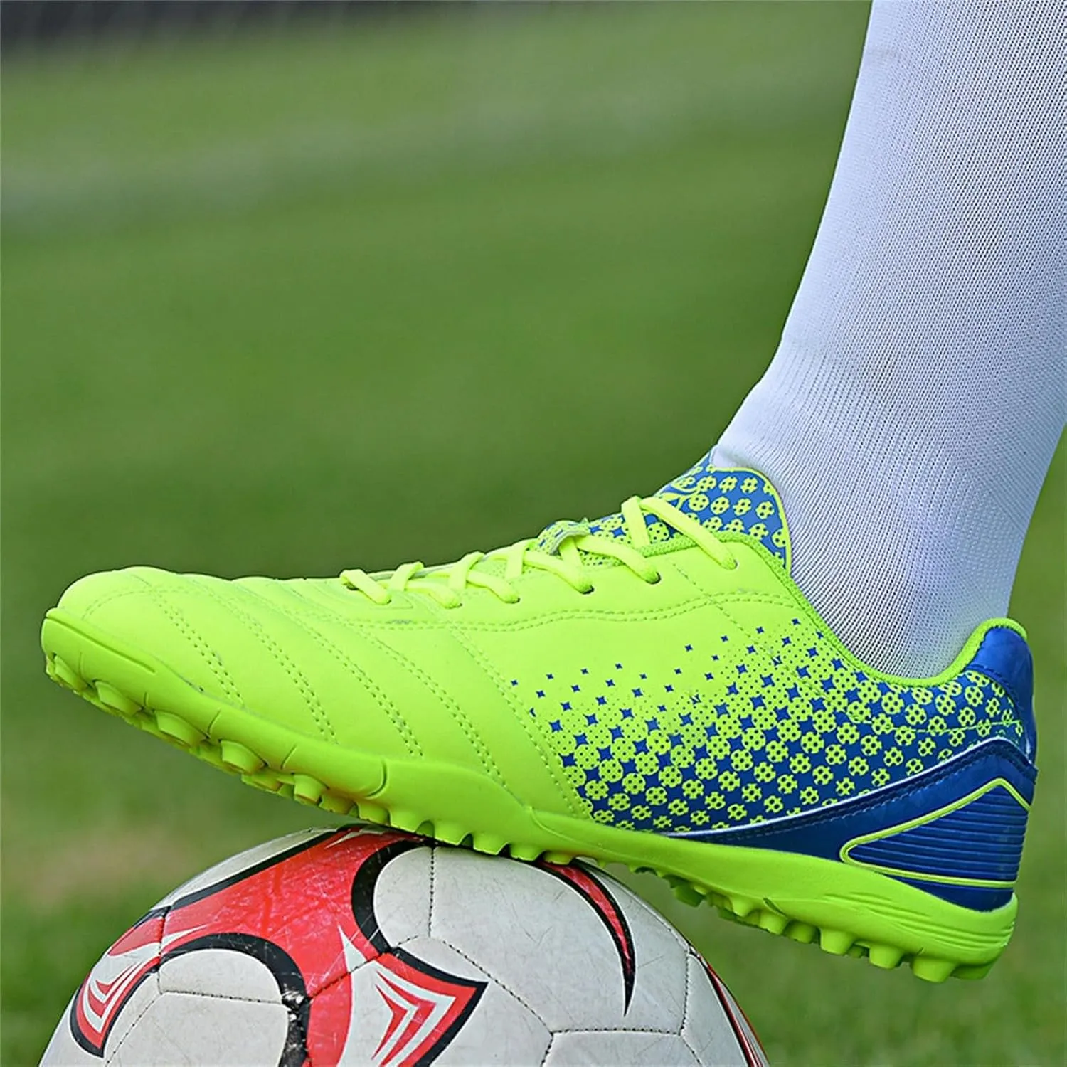 Kids Youth Football Cleats Training Shoes Boys Girls Soccer Cleats Lace Up Sneaker Soccer Baseball Shoes
