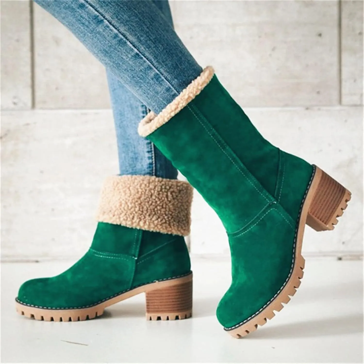 Lausiuoe Winter Boots For Women Fashion Wide Calf Snow Boots Fur Lined Warm Fuzzy booties Casual Outdoor Comfortable Shoes 2022