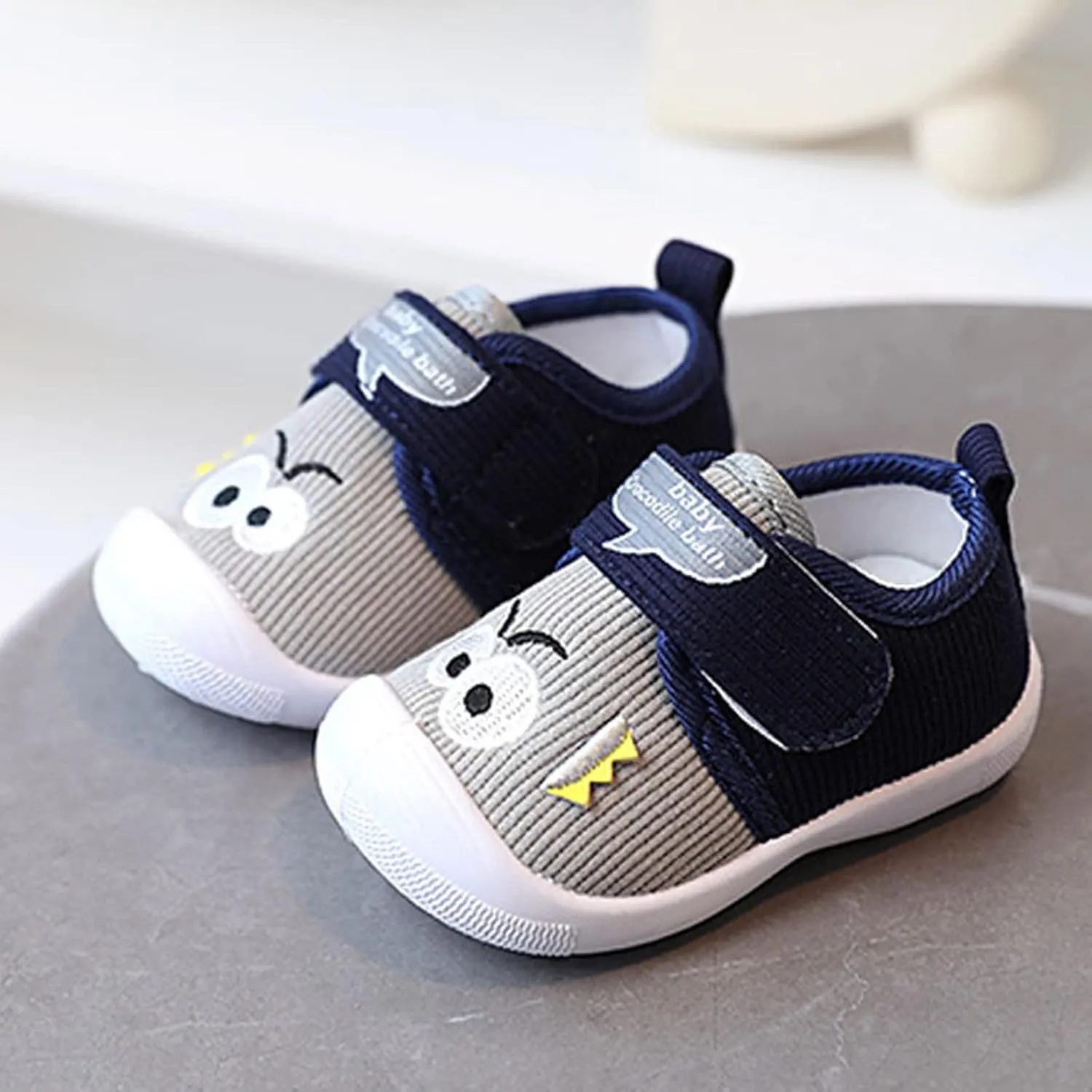 Light up Baby Unisex Child Boys Girls Slip Lightweight Toddlers Walking Running School Shoes for Children Baby Girls