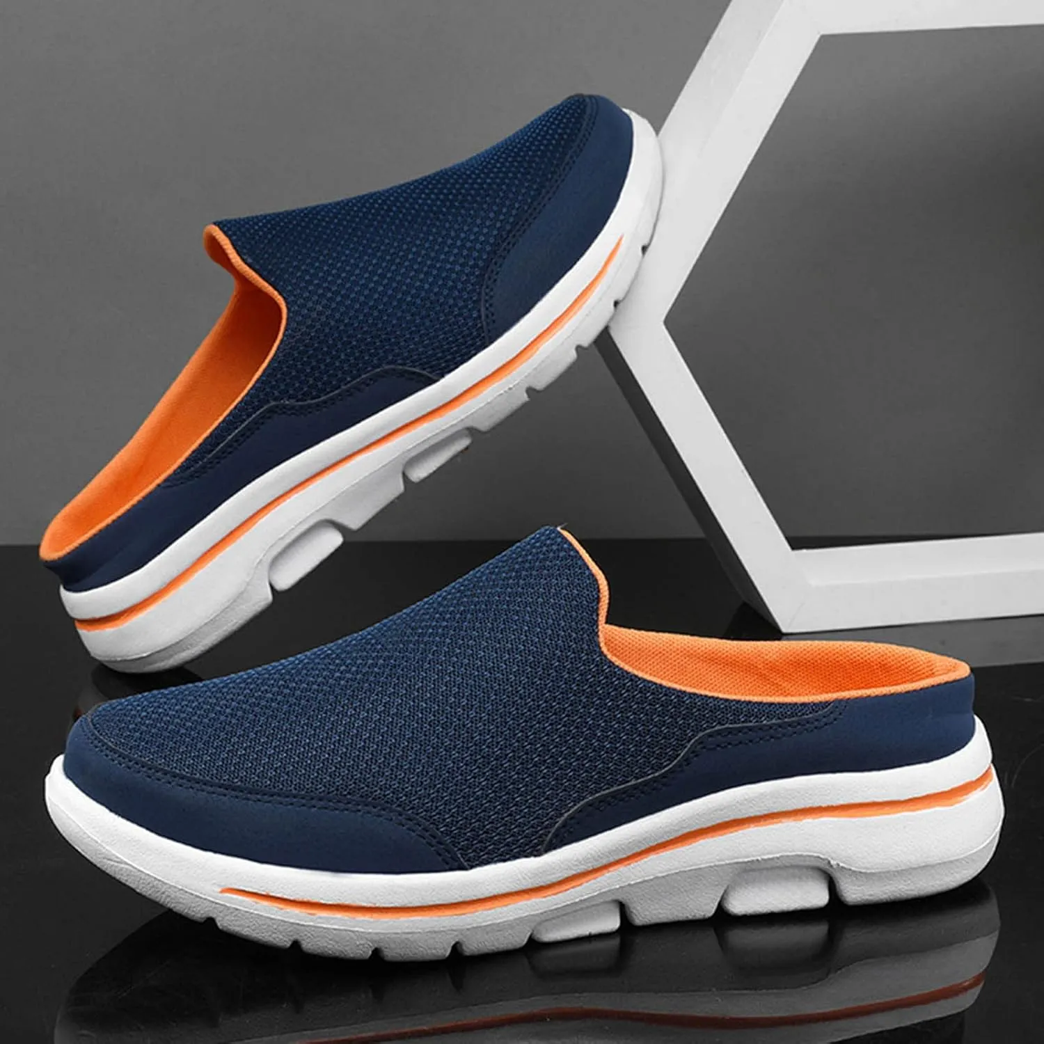 Men Sports Shoes Fashionable and Simple Solid Color New Pattern Summer Breathable Mesh Sneaker Shoes for Men