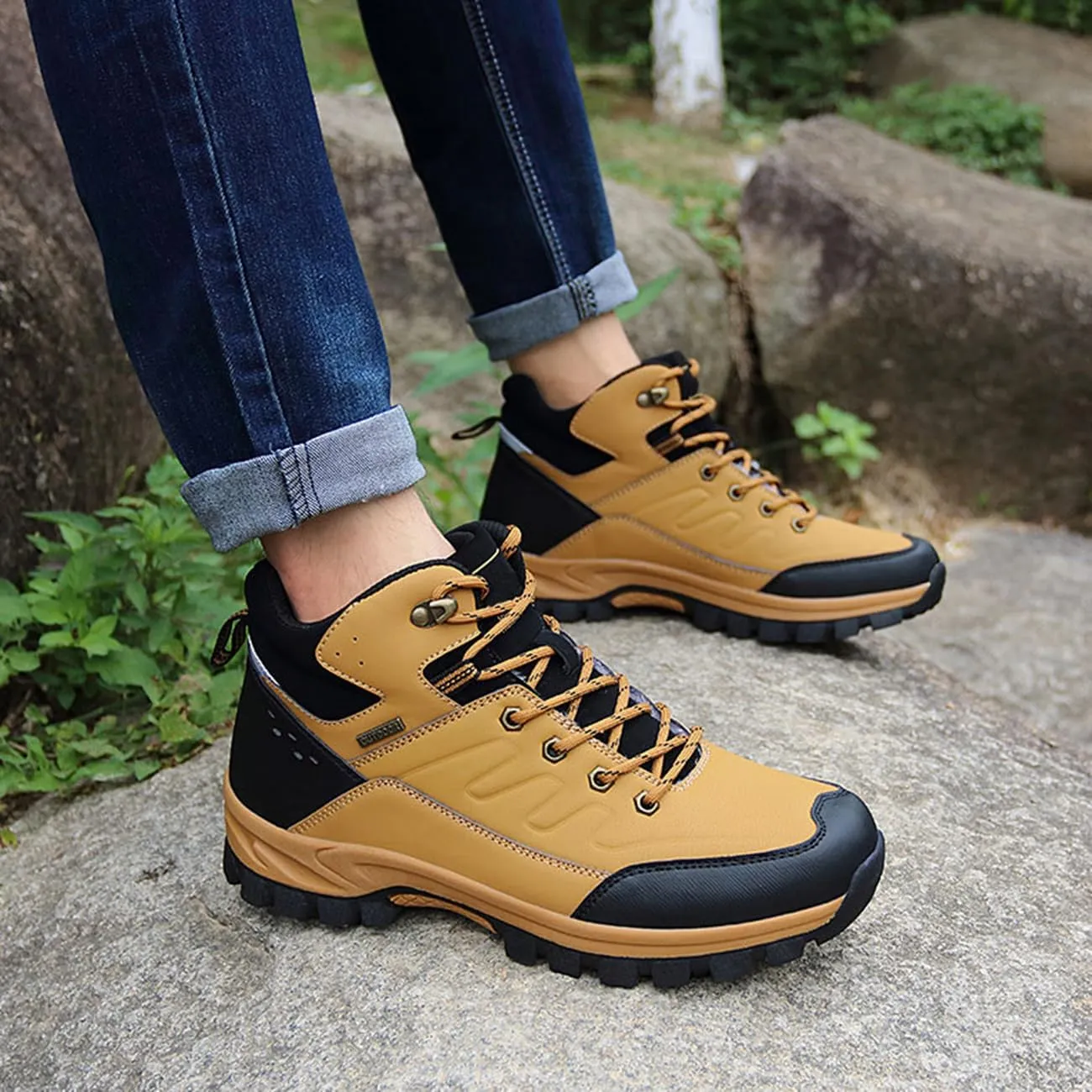 Men's Hiking Boots Outdoor Waterproof Non-Slip Work Boots Autumn Winter Trekking Snow Boots