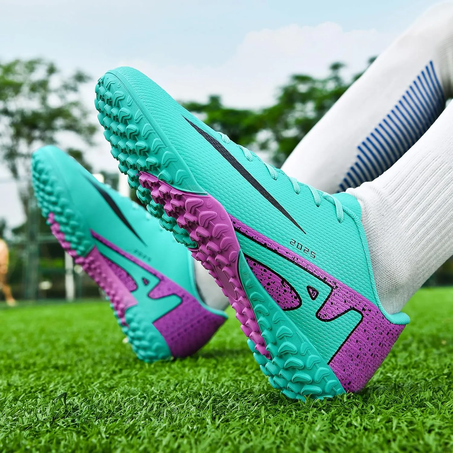 Mens Soccer Cleats Womens Indoor Soccer Shoes Wide Baseball Turf Shoes Adult Youth Rugby Shoes Big Boys Small Spikes AG TF Football Boots