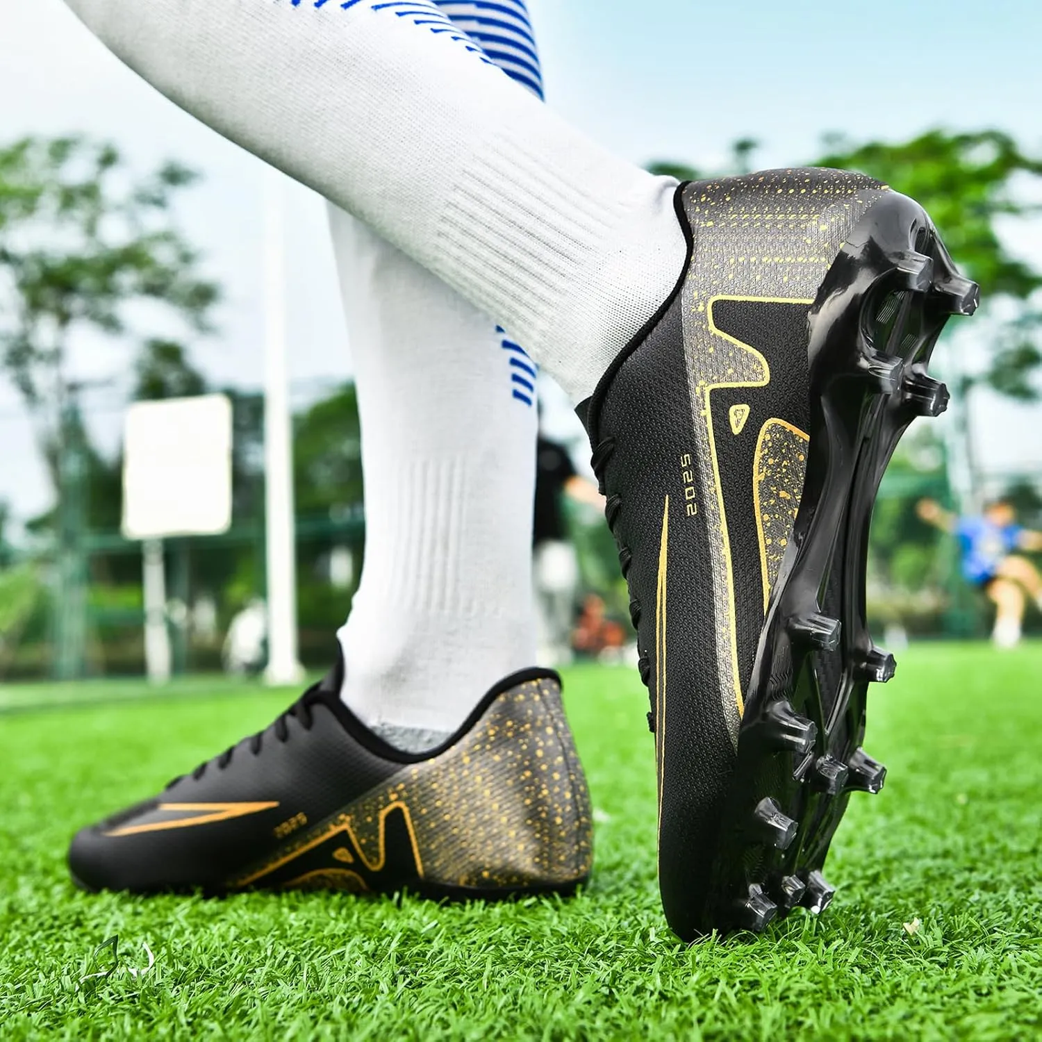 Mens Soccer Cleats Womens Indoor Soccer Shoes Wide Baseball Turf Shoes Adult Youth Rugby Shoes Big Boys Small Spikes AG TF Football Boots