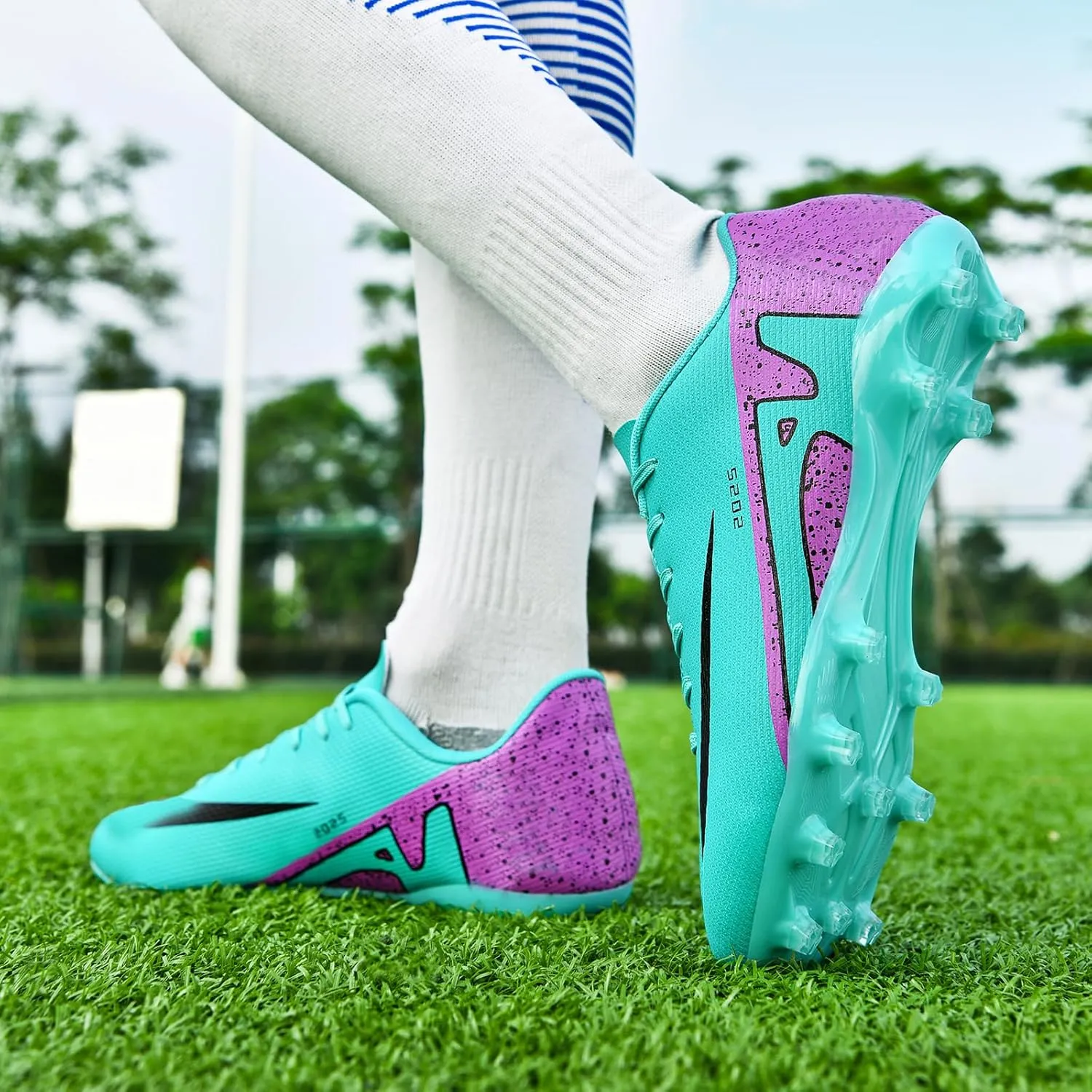 Mens Soccer Cleats Womens Indoor Soccer Shoes Wide Baseball Turf Shoes Adult Youth Rugby Shoes Big Boys Small Spikes AG TF Football Boots