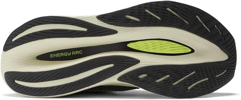 New Balance Women's FuelCell Supercomp Trainer V2 Running Shoe