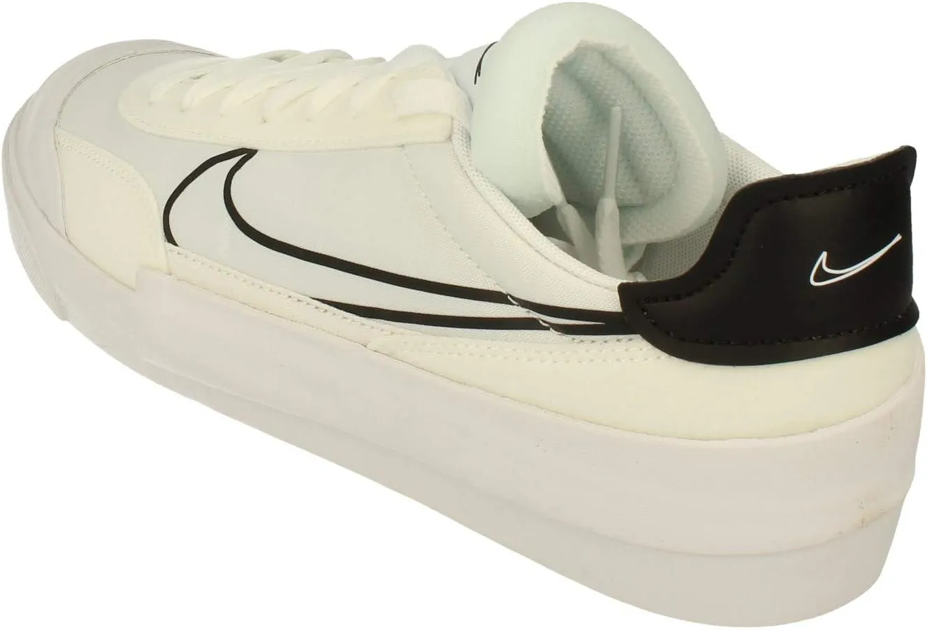 NIKE Men's Tennis Shoe