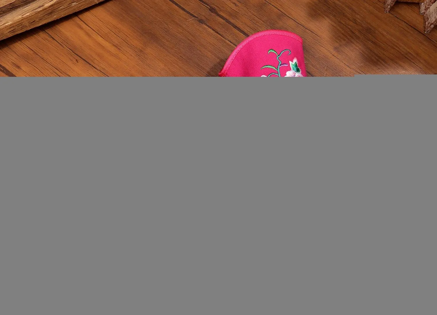 Qhome Little Girl Peony Embroidery Sports Fashion Autumn Winter Ankle Boots Canvas Shoes