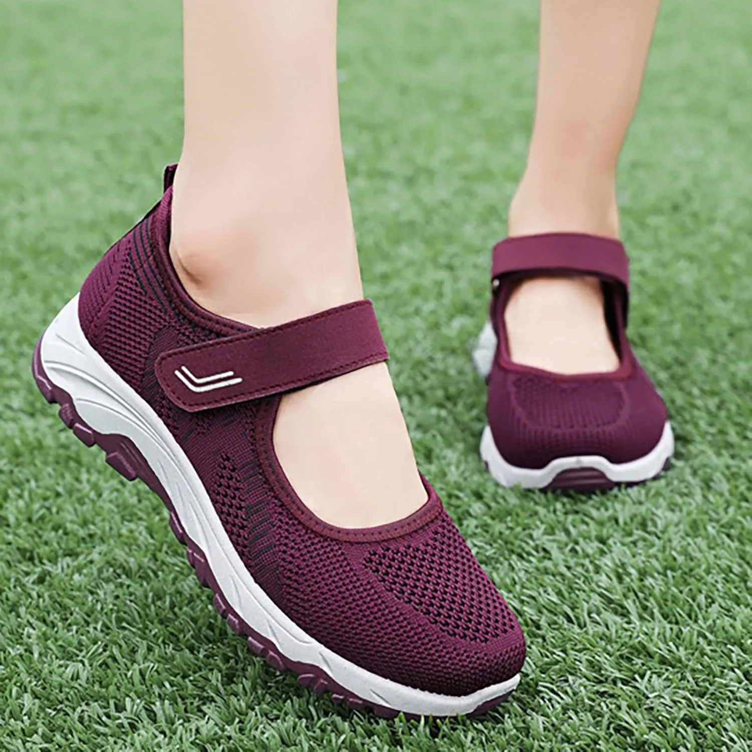 Running Shoes for Women Mens Slip On Sneakers Loafers for Women Comfort Fashion Casual Comfy Soft Christmas Tennis Shoes Round Toe Slip On Casual