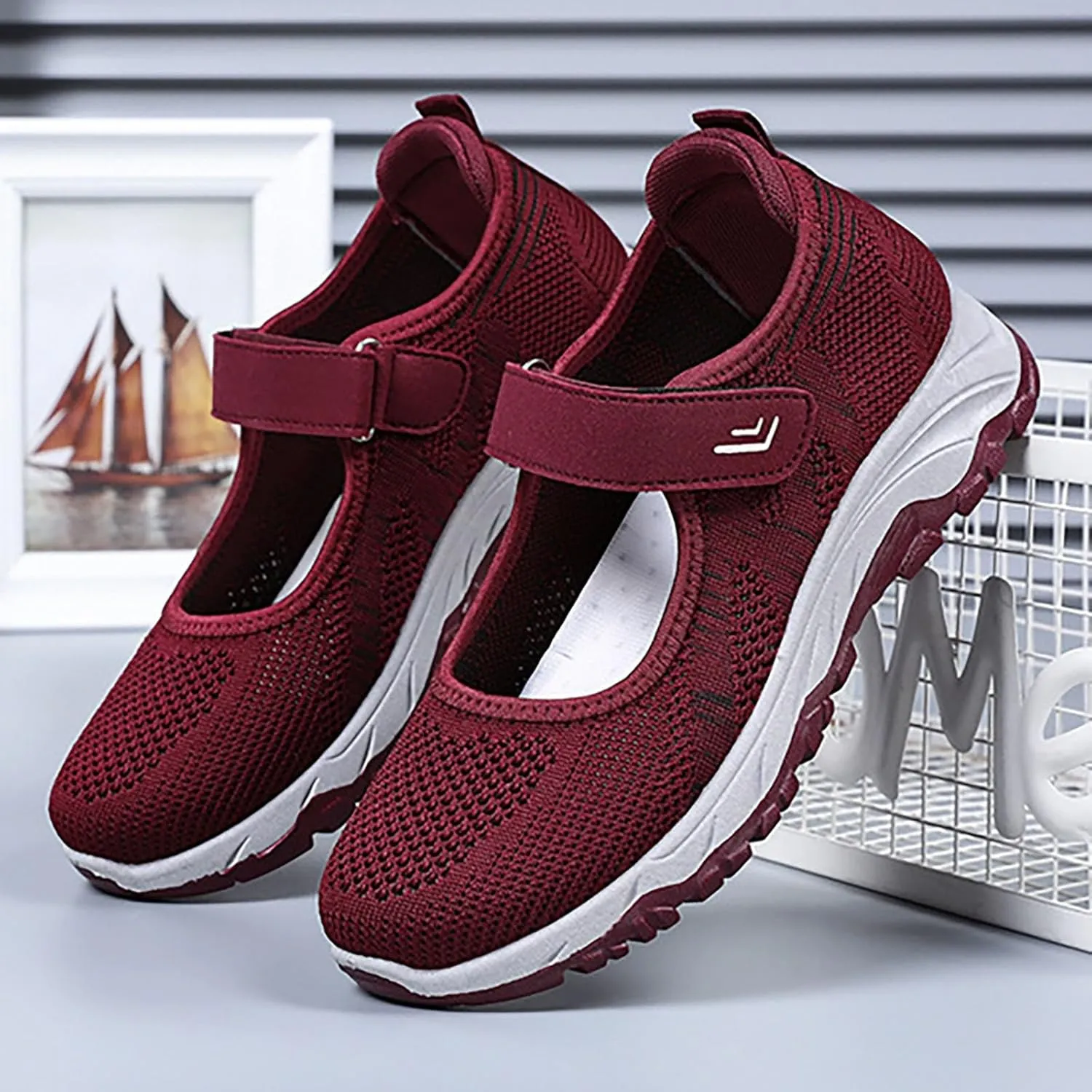 Running Shoes for Women Mens Slip On Sneakers Loafers for Women Comfort Fashion Casual Comfy Soft Christmas Tennis Shoes Round Toe Slip On Casual