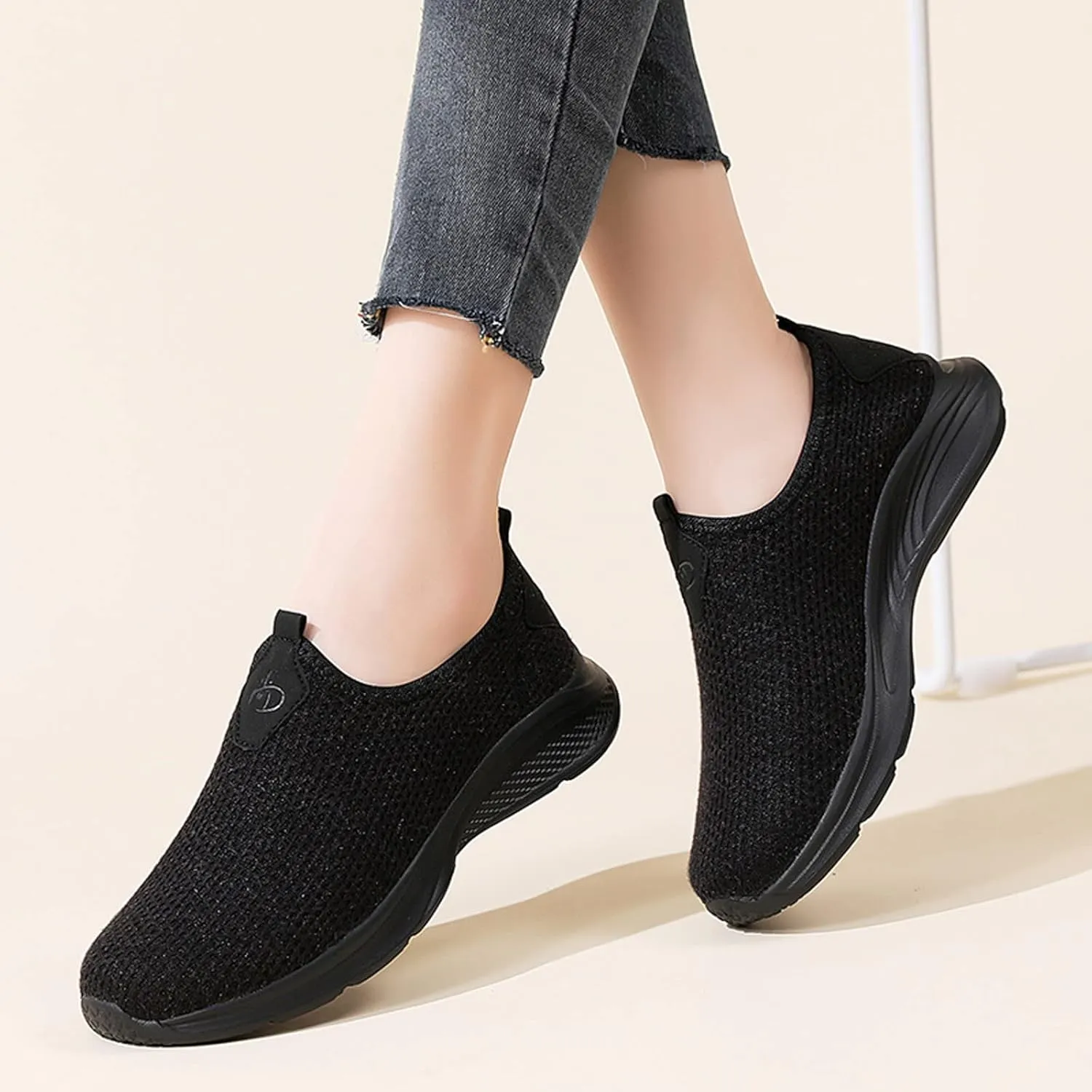 Running Shoes Womens Lightweight Sneakers for Women Womens Athletic Shoes Comfortable Dressy Slip on Mens Loafers Casual Slip On White Leather Sneakers for Women