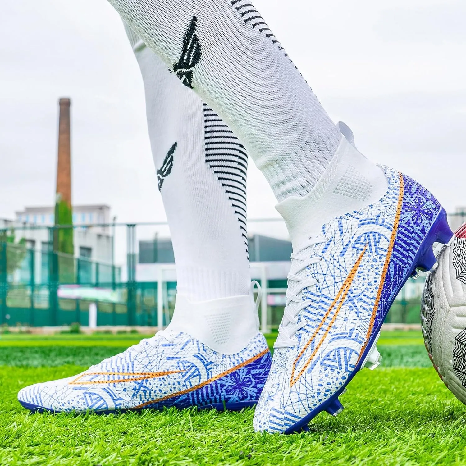 Soccer Cleats for Mens Womens Turf Soccer Shoes Indoor Footall Cleats High Ankle TF AG FG Football Boots Wide Training Sneaker