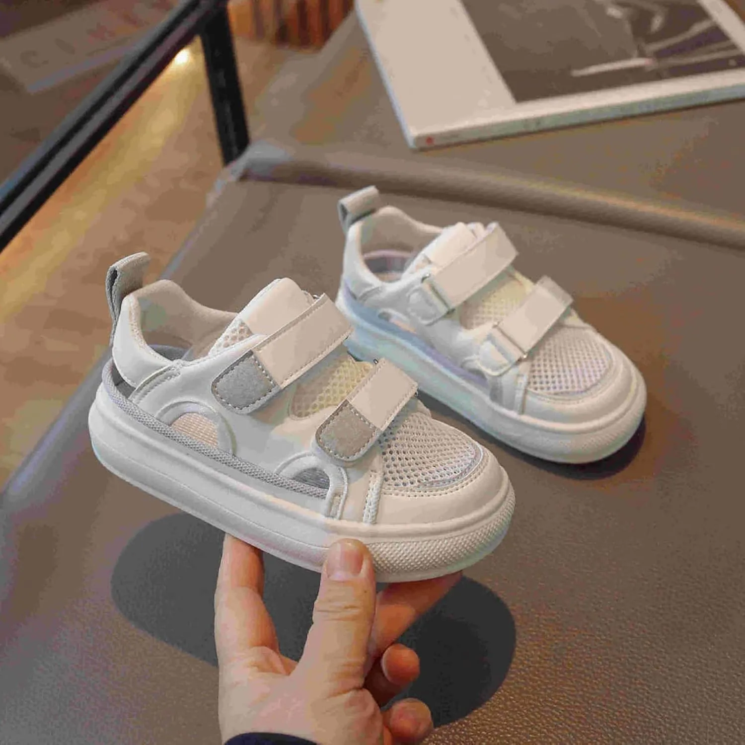 Unisex Toddler Lightweight Breathable Hollow Sneakers Non-Slip Fashion Walking Shoes for Boys Girls School Shoes