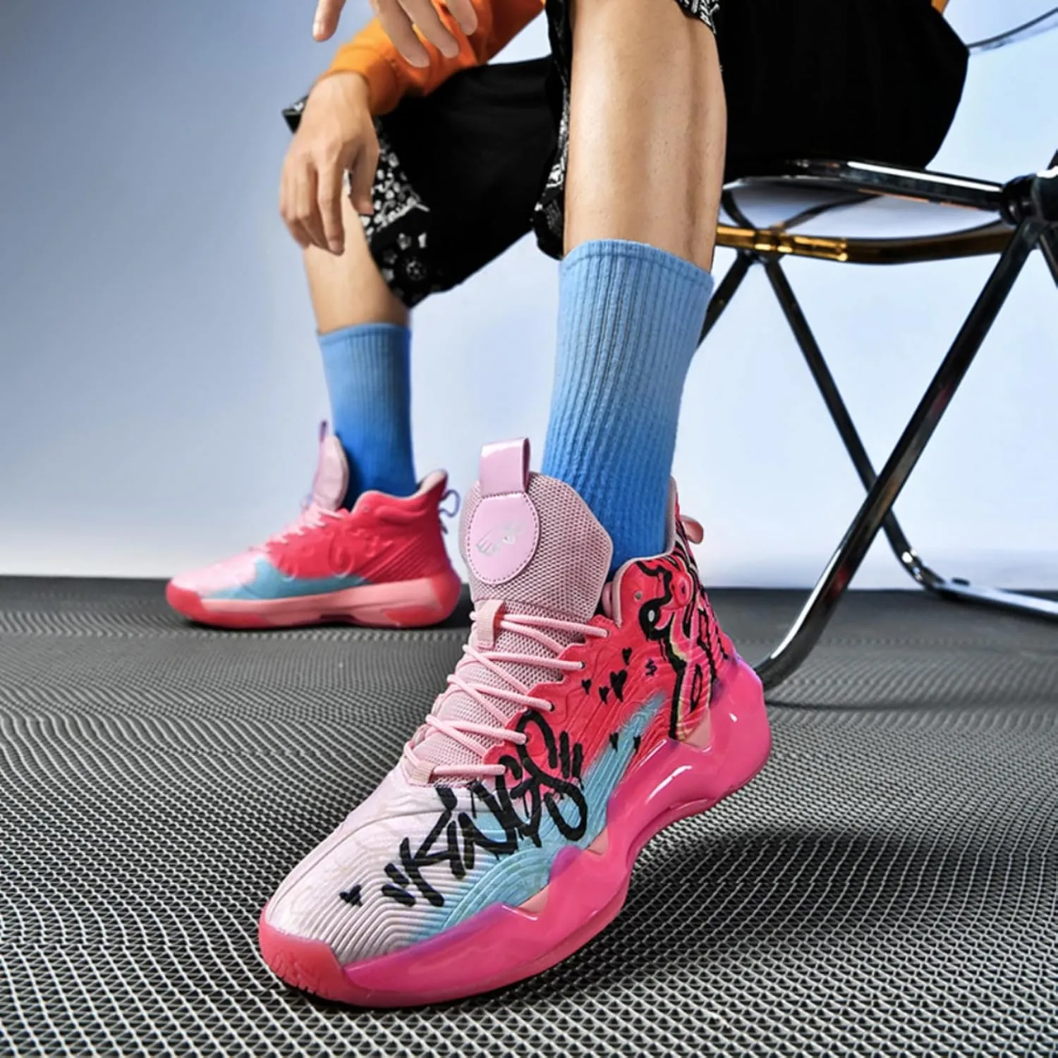 Womens Noctilucent Colorful Painting Basketball Shoes Casual Fashion High Top Lace Up Running Sneakers Tennis Outdoor Sport Shoes
