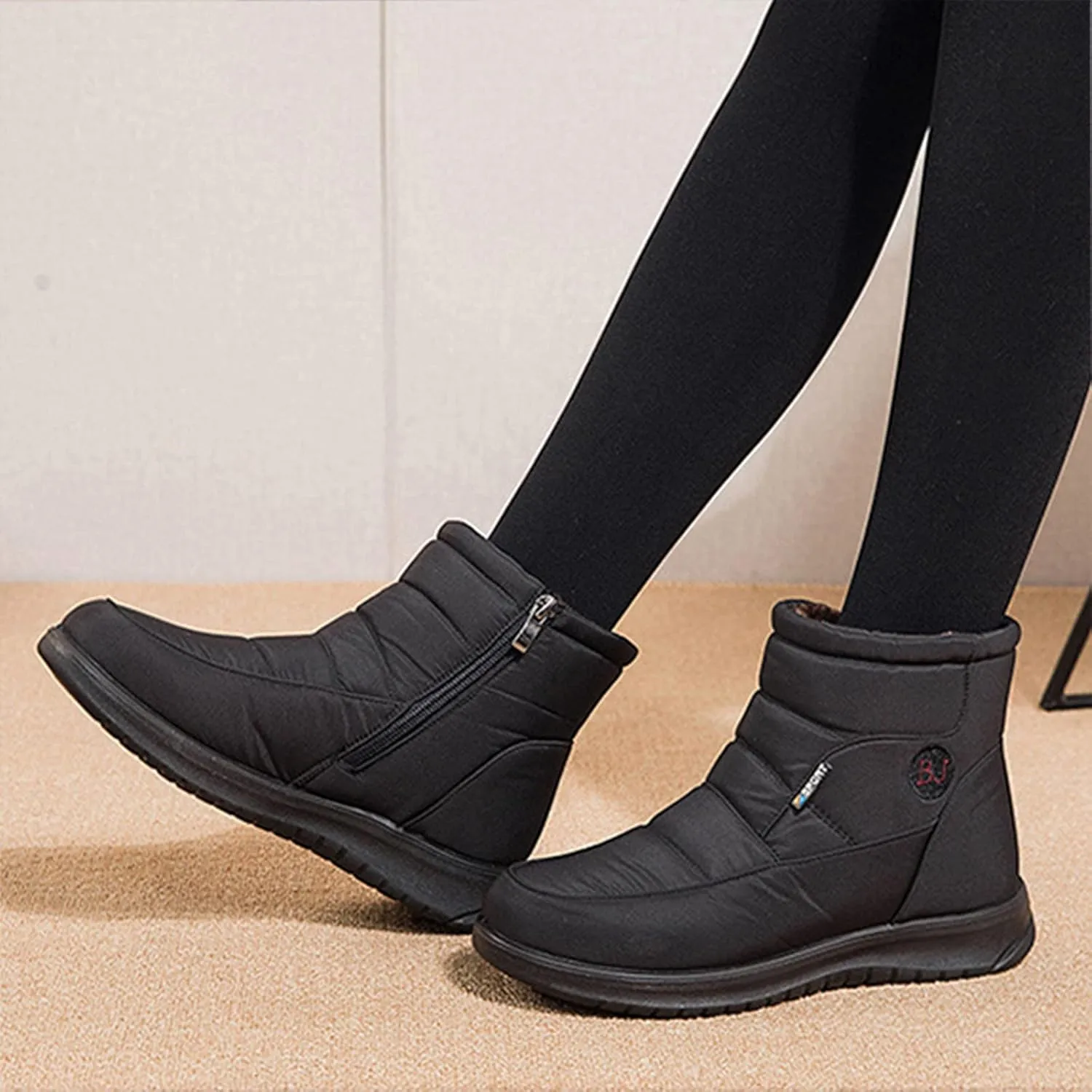 Womens Snow Boots Black Slip On Snow Boots for Ladies Women Winter Snow Boots Warm Fur Lined Shoes Snow Women Non Slip Work Shoes Women Men's Winter Booties